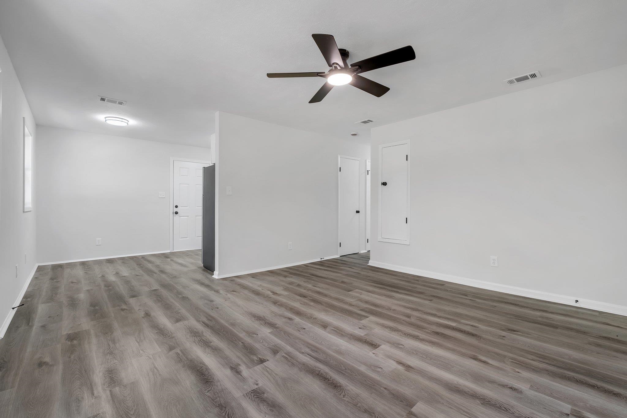 315 Meadowbrook Lane