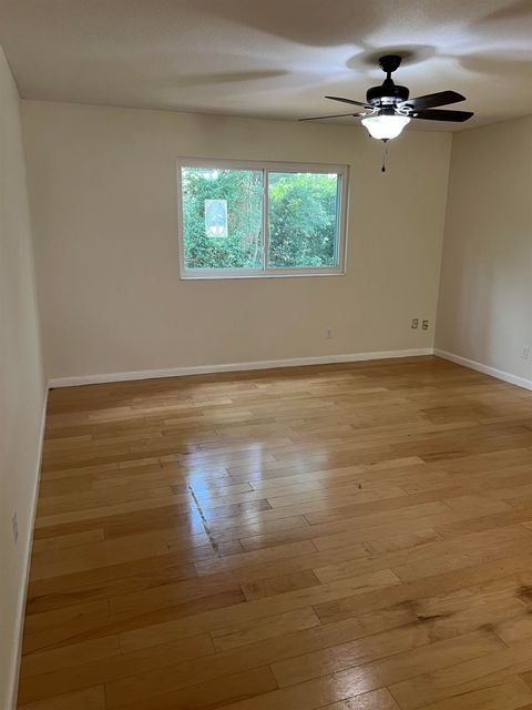 Tiny photo for 1233 Talbot Avenue, Tallahassee, FL 32308 (MLS # 388492)