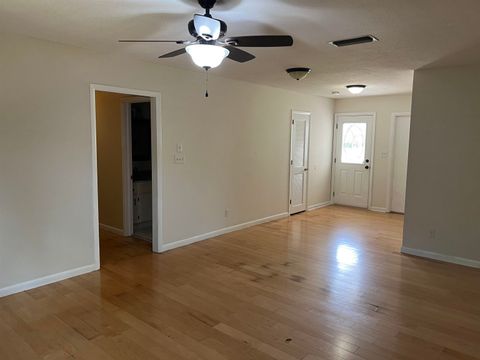 Tiny photo for 1233 Talbot Avenue, Tallahassee, FL 32308 (MLS # 388492)