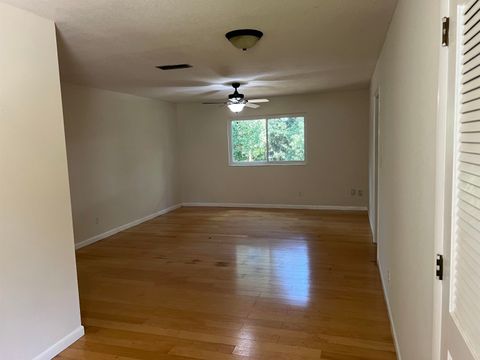 Tiny photo for 1233 Talbot Avenue, Tallahassee, FL 32308 (MLS # 388492)
