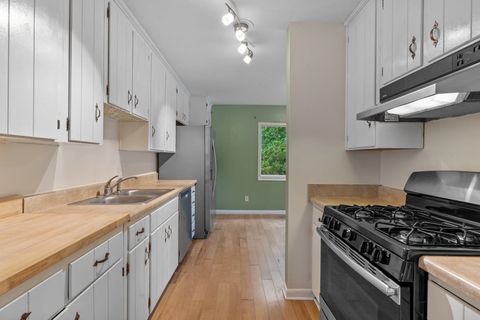 Tiny photo for 1233 Talbot Avenue, Tallahassee, FL 32308 (MLS # 388492)