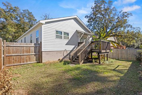 Tiny photo for 2238 Holton Street, Tallahassee, FL 32310 (MLS # 393341)