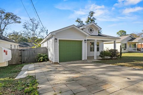 Tiny photo for 2238 Holton Street, Tallahassee, FL 32310 (MLS # 393341)