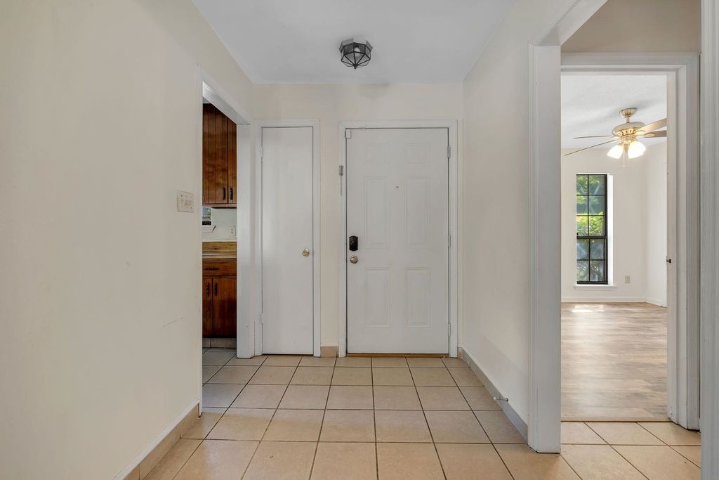 Photo of 1826 MERIADOC Road, Tallahassee, FL 32303 (MLS # 395673)