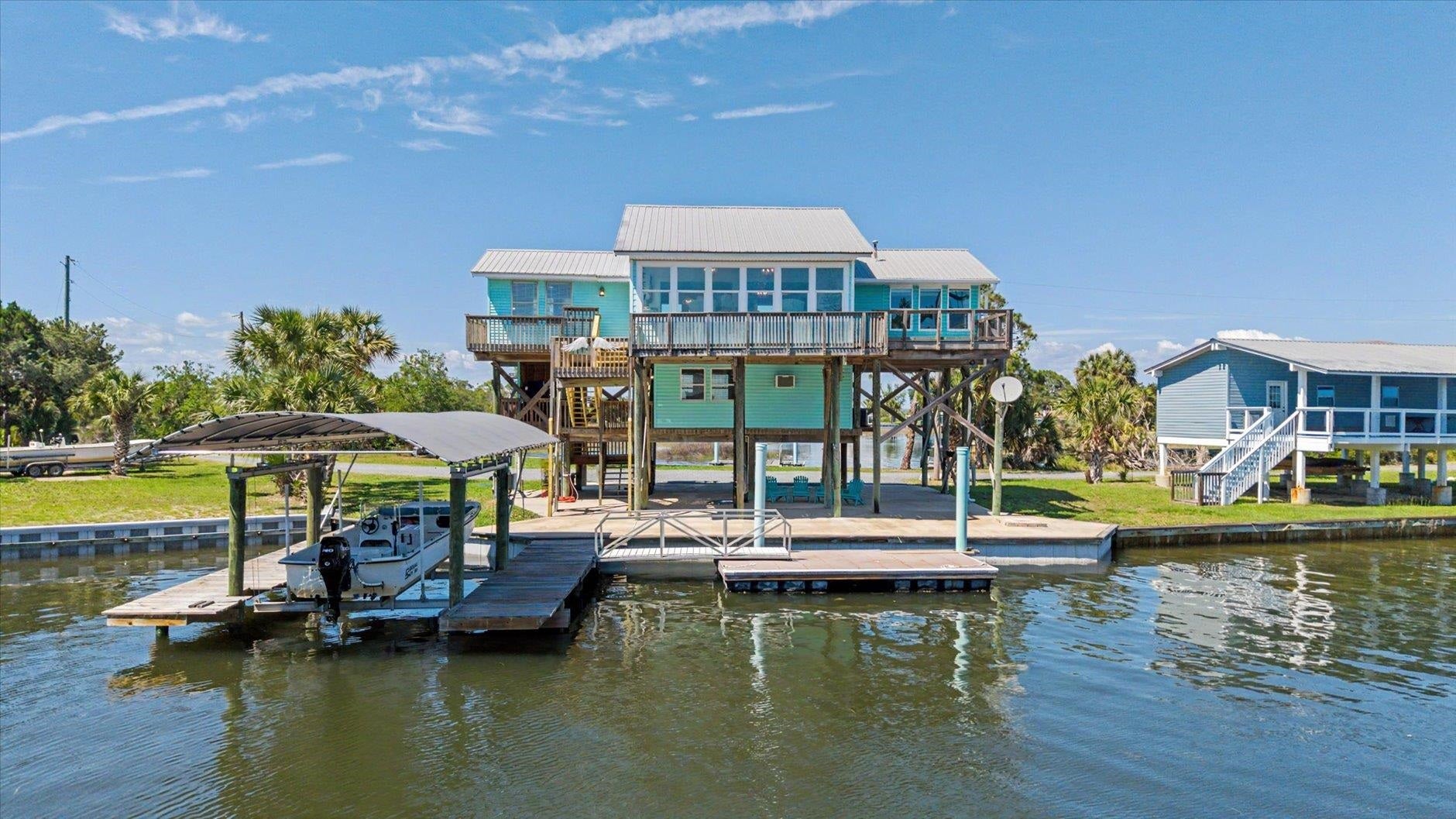 37 Dolphin Drive