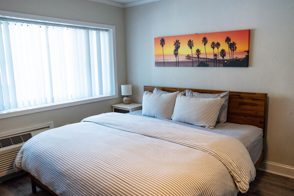 Photo of 405 DUNWOODY Street, Tallahassee, FL 32304 (MLS # 395862)