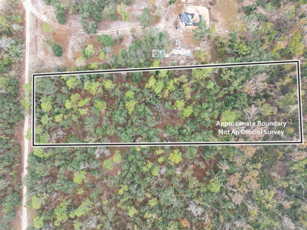 Photo of xxx NE River Country Trail, Lee, FL 32059 (MLS # 393883)