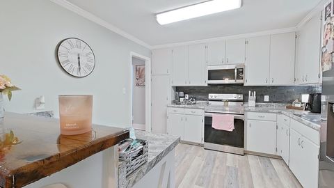 Tiny photo for 1014 Robin Drive, Thomasville, GA 31757 (MLS # 399028)