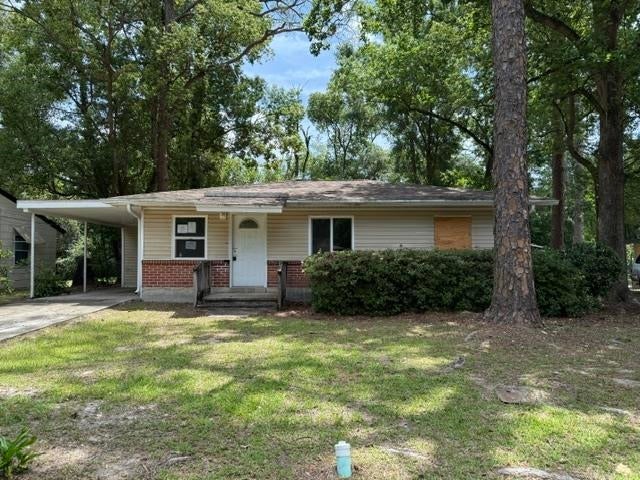 2813 Southwood Drive