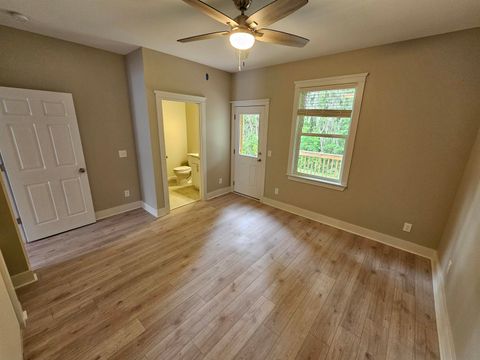 Tiny photo for 1577-4 Metropolitan Boulevard #4, Tallahassee, FL 32308 (MLS # 398735)