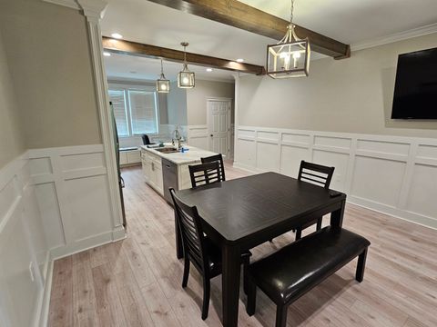 Tiny photo for 1577-4 Metropolitan Boulevard #4, Tallahassee, FL 32308 (MLS # 398735)