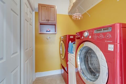 Tiny photo for 2012 Windsor Oaks Court, Tallahassee, FL 32308 (MLS # 396862)