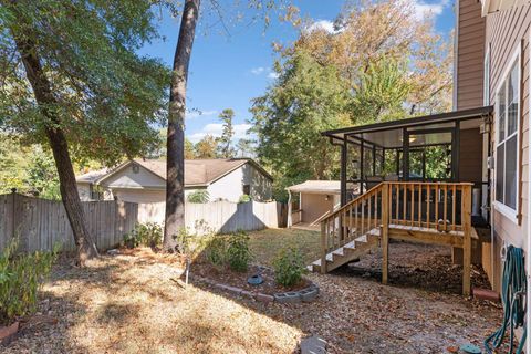 Tiny photo for 2012 Windsor Oaks Court, Tallahassee, FL 32308 (MLS # 396862)