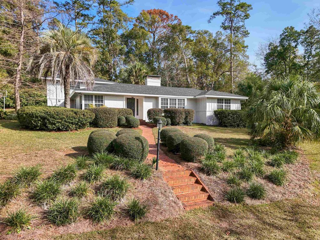 Photo of 1222 Devils Dip, Tallahassee, FL 32308 (MLS # 394930)