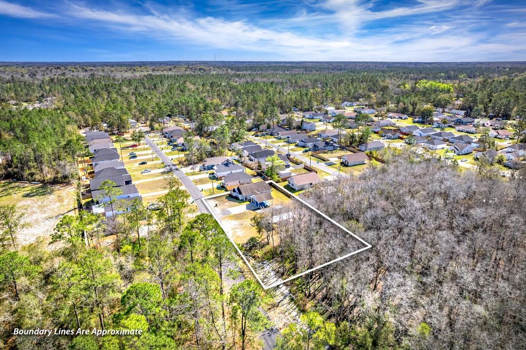 Photo of 120 Duane Drive, Crawfordville, FL 32327 (MLS # 397475)