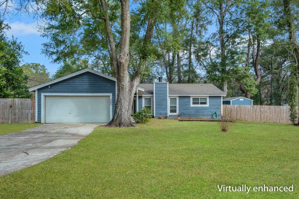 Photo of 240 Intrepid Court, Tallahassee, FL 32312 (MLS # 397096)