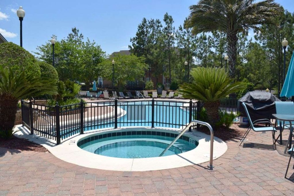 Photo of 2801 CHANCELLORSVILLE Drive #324, Tallahassee, FL 32312 (MLS # 400025)