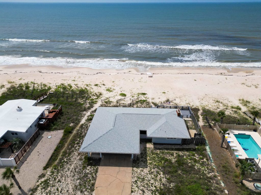 Photo of 548 W Gorrie Drive, St George Islan, FL 32328 (MLS # 387021)