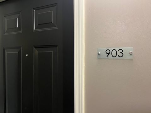 Photo of 300 S DUVAL Street #903, Tallahassee, FL 32301 (MLS # 395535)