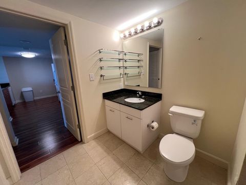 Tiny photo for 300 S DUVAL Street #903, Tallahassee, FL 32301 (MLS # 395535)