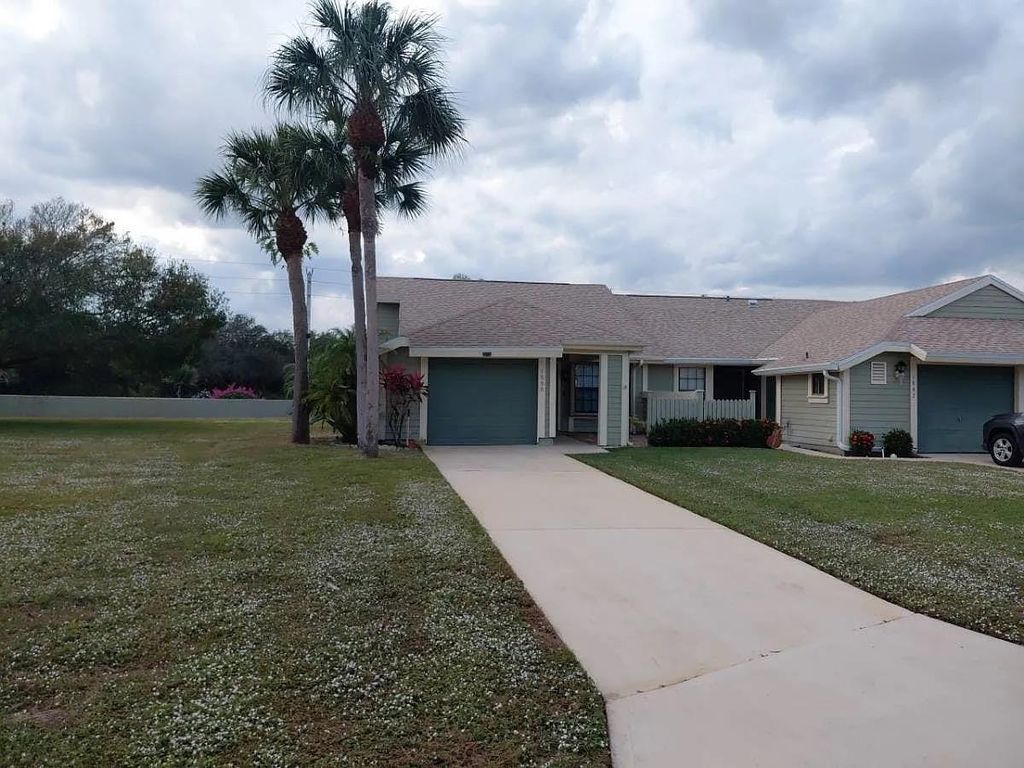 Photo of 1550 SE Colchester Circle, Other Florida, FL 34952 (MLS # 394332)