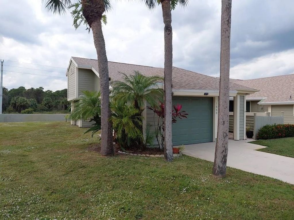 Photo of 1550 SE Colchester Circle, Other Florida, FL 34952 (MLS # 394332)