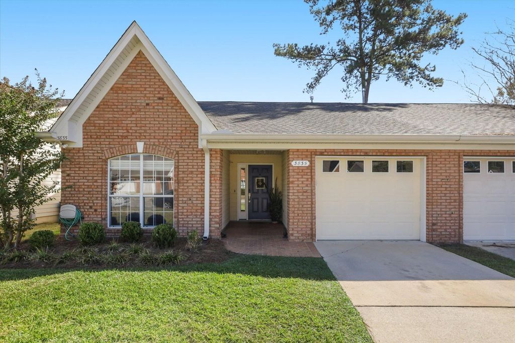 Photo of 3835 Pine Walk Drive, Tallahassee, FL 32312 (MLS # 392182)