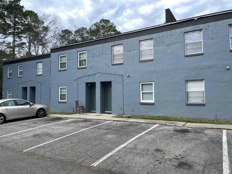 Photo of 2325 W Pensacola Street #140, Tallahassee, FL 32304 (MLS # 397546)