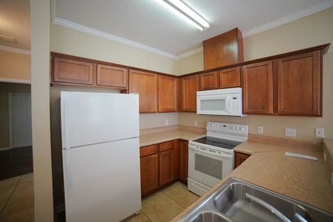 Tiny photo for 2400 Fred Smith Road #207, Tallahassee, FL 32303 (MLS # 399041)