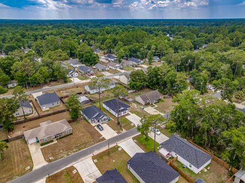 A home in Crawfordville