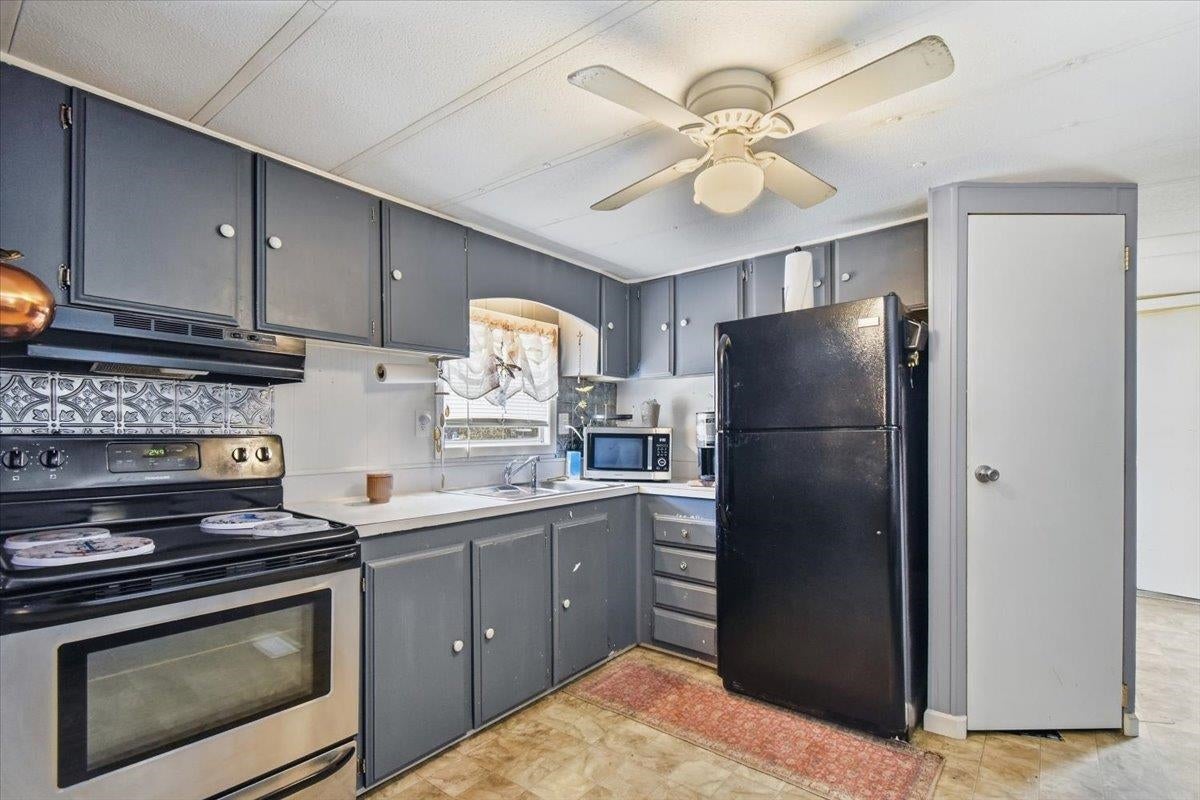 17303 Royal Oak Drive