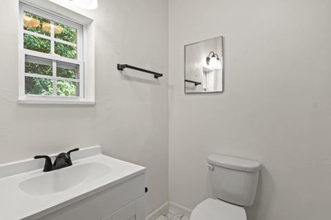Tiny photo for 900 Taylor Street #A&B, Tallahassee, FL 32310 (MLS # 391348)