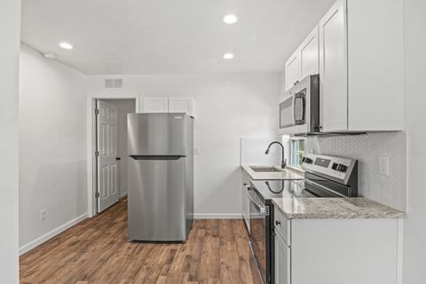 Tiny photo for 900 Taylor Street #A&B, Tallahassee, FL 32310 (MLS # 391348)