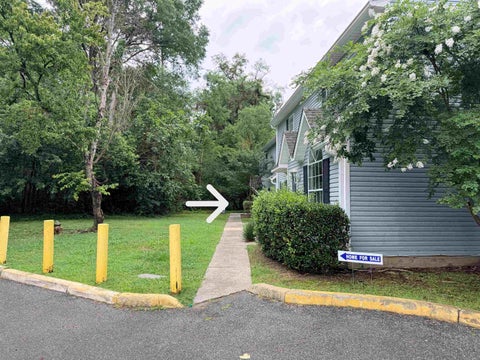 Tiny photo for 2172 S Timberwood Circle, Tallahassee, FL 32304 (MLS # 402667)