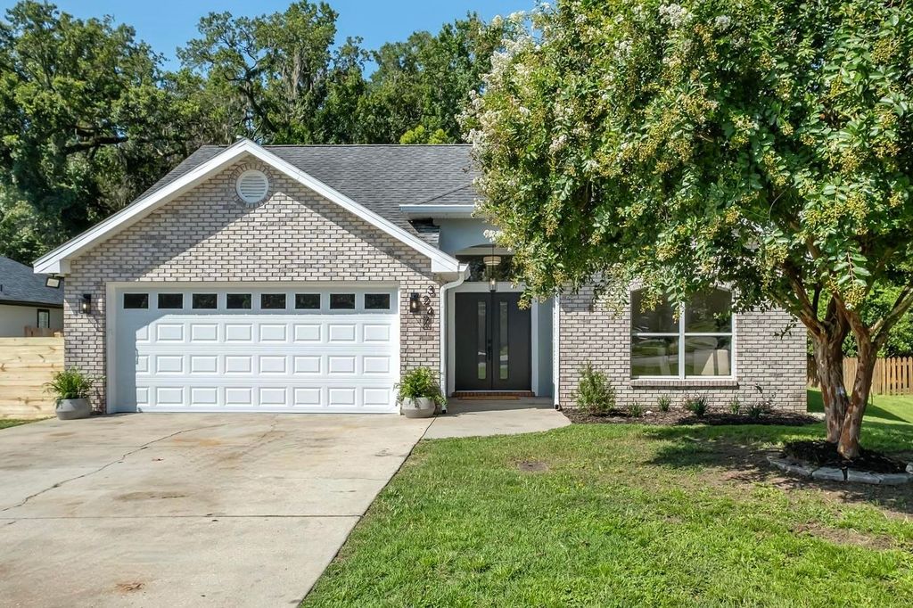 Photo of 3247 BODMIN MOOR Drive, Tallahassee, FL 32317 (MLS # 402627)