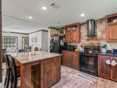 Tiny photo for 11075 Woodville Highway, Tallahassee, FL 32305 (MLS # 390030)