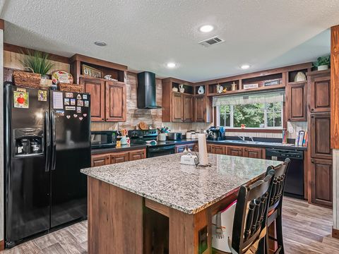 Tiny photo for 11075 Woodville Highway, Tallahassee, FL 32305 (MLS # 390030)