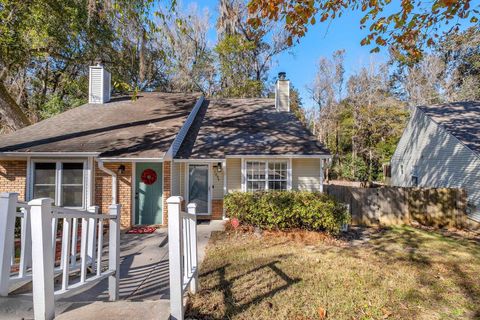 Tiny photo for 1064 Copper Creek Drive #B, Tallahassee, FL 32311 (MLS # 394922)