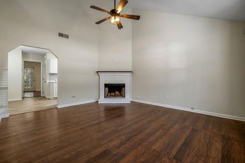 Tiny photo for 1064 Copper Creek Drive #B, Tallahassee, FL 32311 (MLS # 394922)