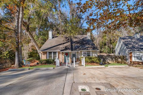 Tiny photo for 1064 Copper Creek Drive #B, Tallahassee, FL 32311 (MLS # 394922)