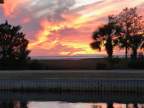 327 Canal Street Crawfordville FL 32327