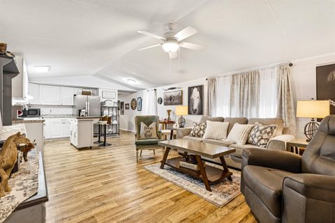 Tiny photo for 16856 Aqua Lane, Tallahassee, FL 32310 (MLS # 395337)