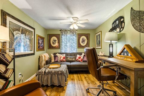 Tiny photo for 16856 Aqua Lane, Tallahassee, FL 32310 (MLS # 395337)