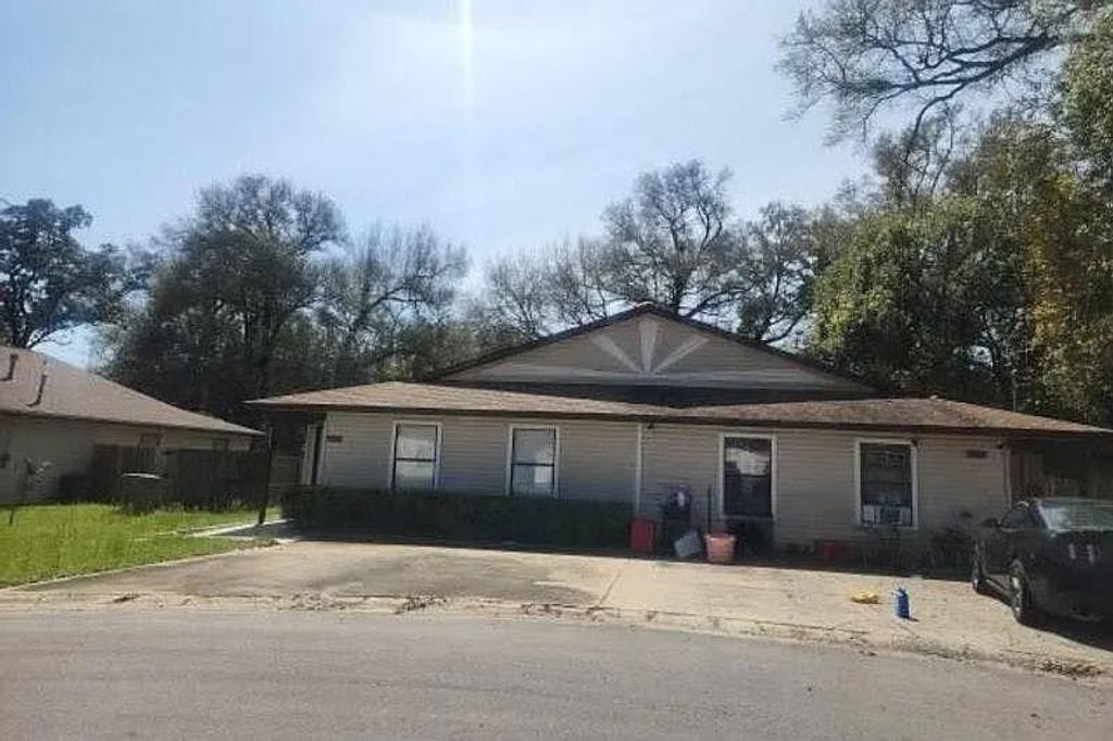 Photo of 5531 Woodsman Court, Other Florida, FL 32506 (MLS # 397460)