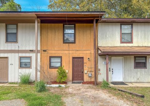 Photo of 3294 Nekoma Lane, Tallahassee, FL 32304 (MLS # 399979)