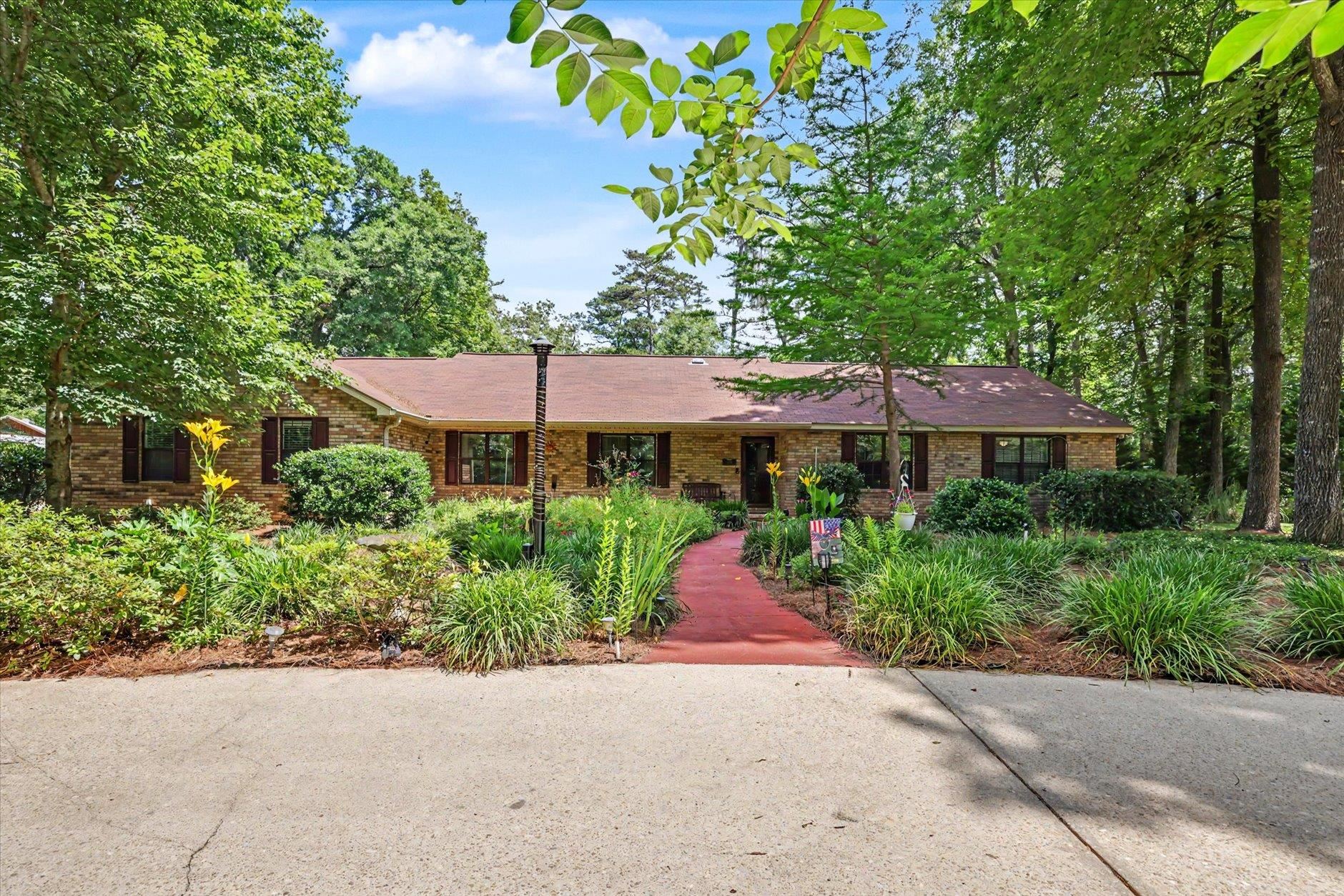 6678 Chevy Way