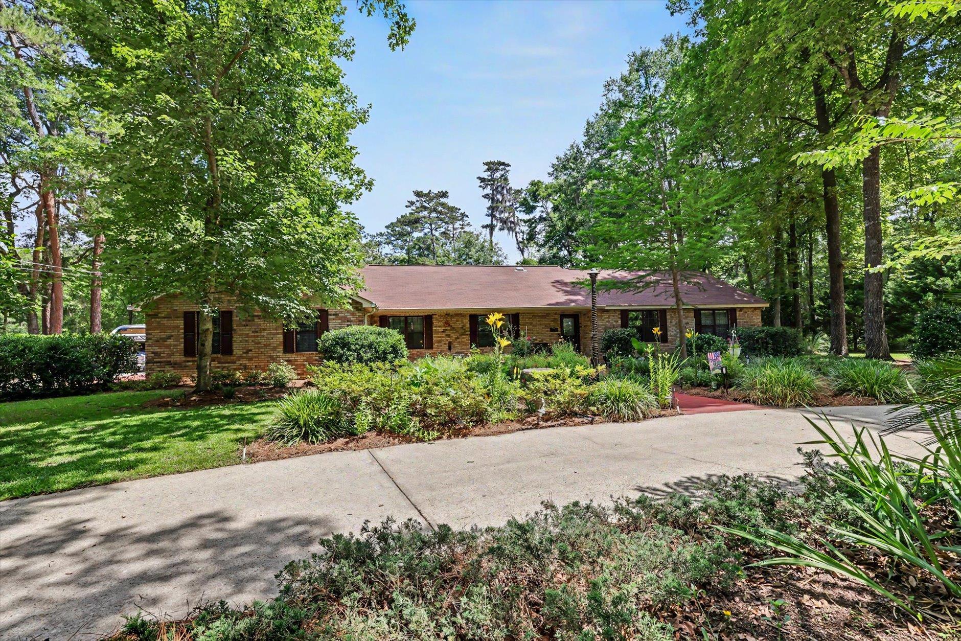 6678 Chevy Way