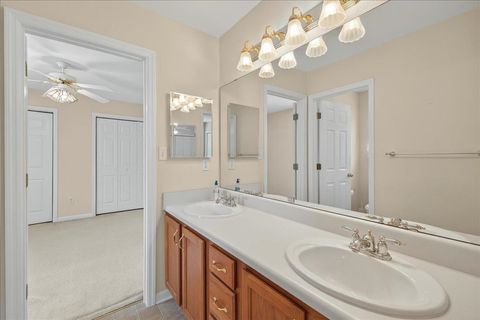 Tiny photo for 2704 Laurelwood Lane, Tallahassee, FL 32308 (MLS # 394150)