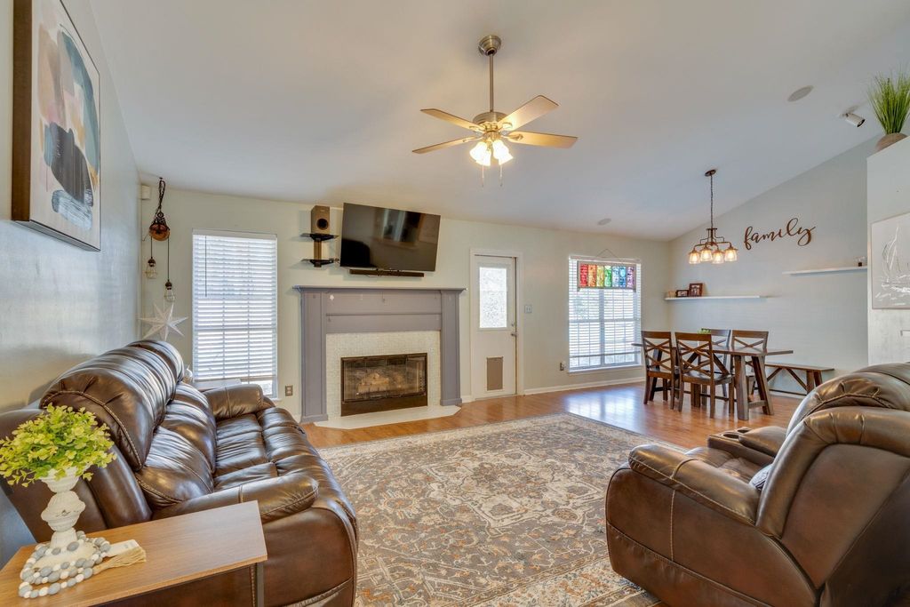 Photo of 2969 Fox Run Court, Tallahassee, FL 32303 (MLS # 395142)