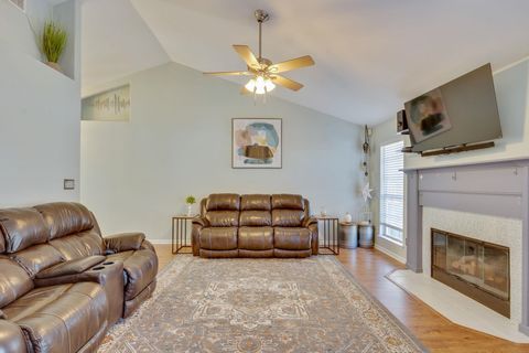 Tiny photo for 2969 Fox Run Court, Tallahassee, FL 32303 (MLS # 395142)